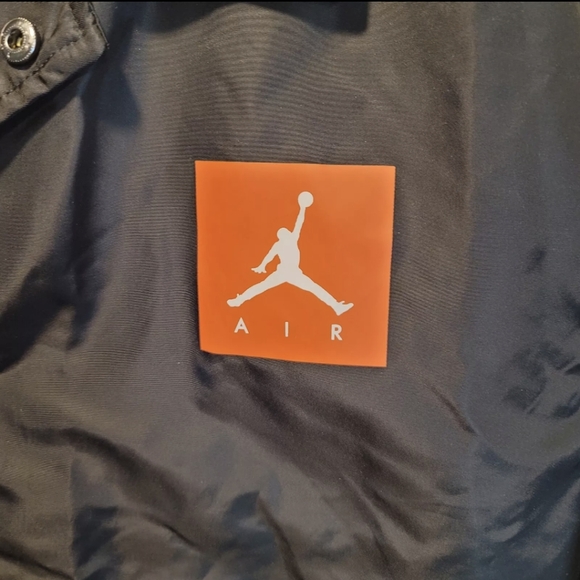 Jordan Like Mike Gatorade Coaches Jacket Black Orange Retro JumpMan Windbreaker - Picture 6 of 10